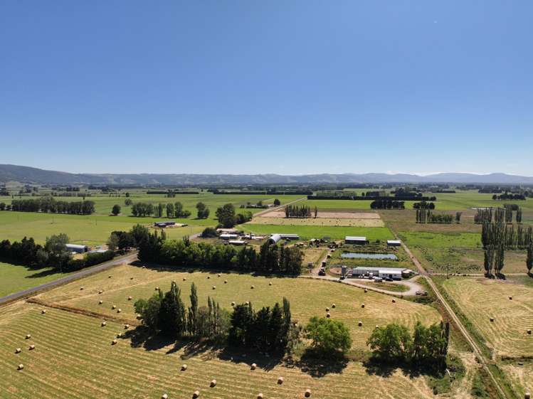 137 and 179 Kirks Drain Road Momona_5