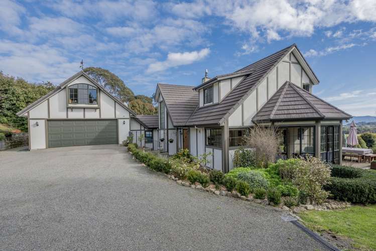 136 Huia Street Waikanae_21