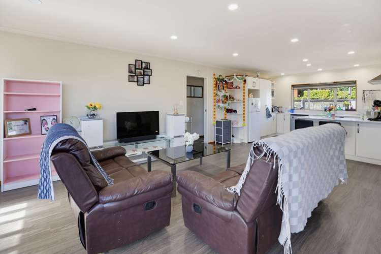 110 Comries Road Chartwell_2