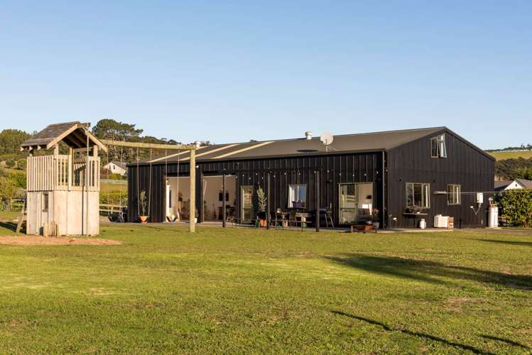 245a Muriwai Valley Road Muriwai_22