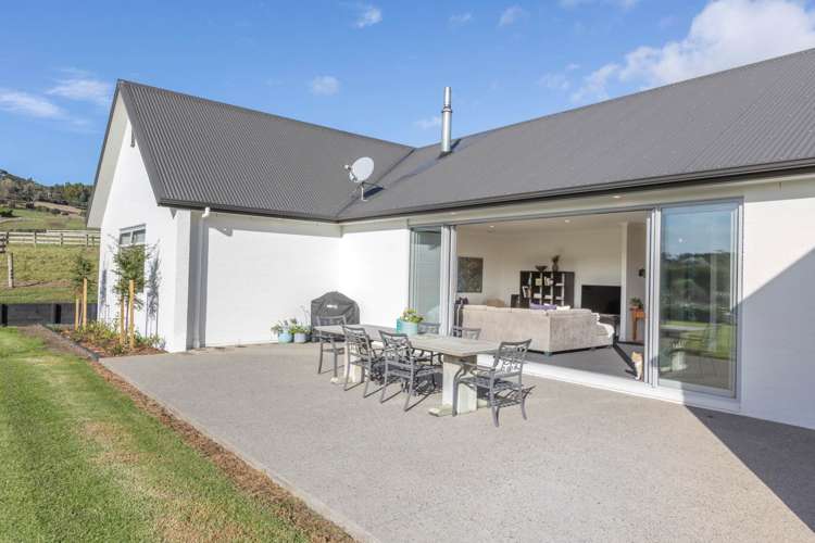 245 Muriwai Valley Road Muriwai_24