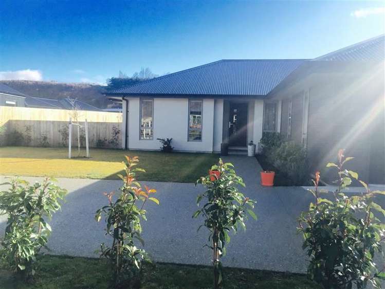 11 Woodstock Road Lower Shotover_0