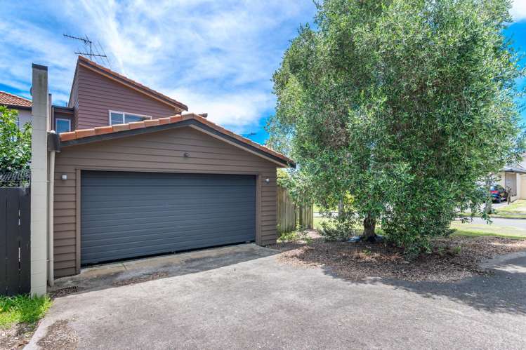 9 Savona Drive Flat Bush_15