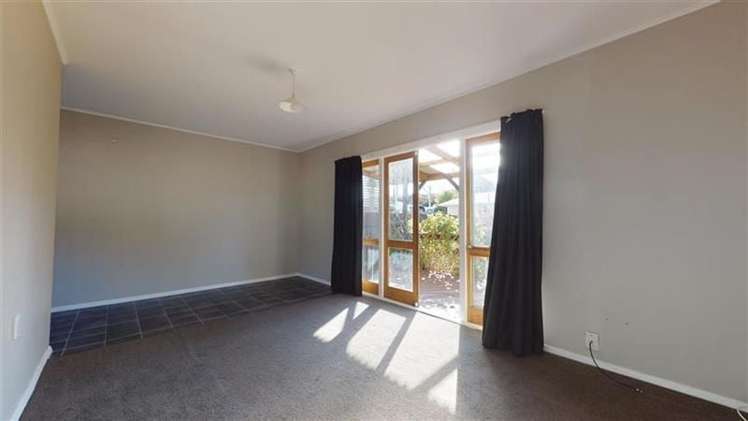 12B Eldon Grove Taita_4