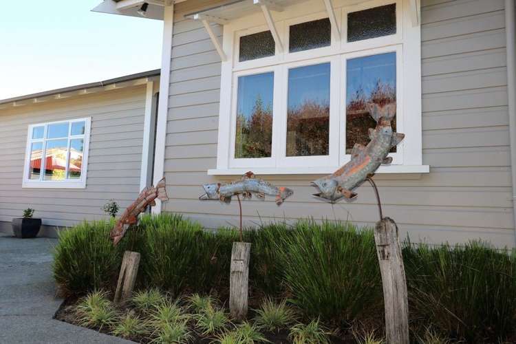 31 Clifton Avenue Carterton_23