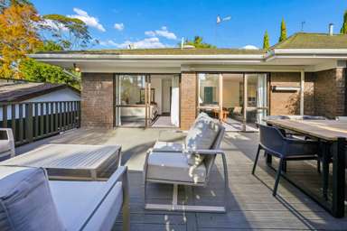 75C Waiatarua Road_2