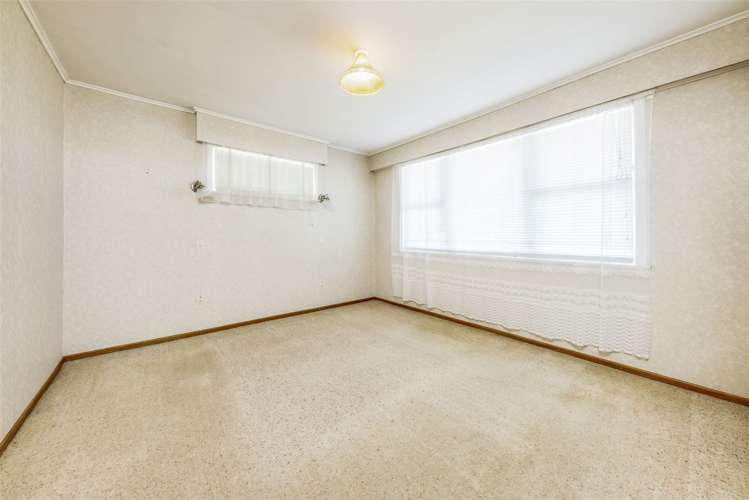 306 Massey Road Mangere East_10