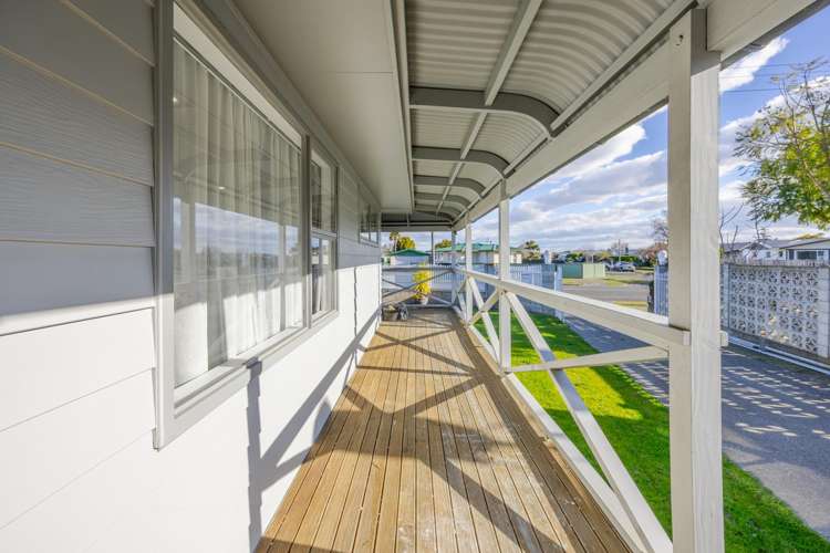 86 Wycliffe Street Onekawa_21