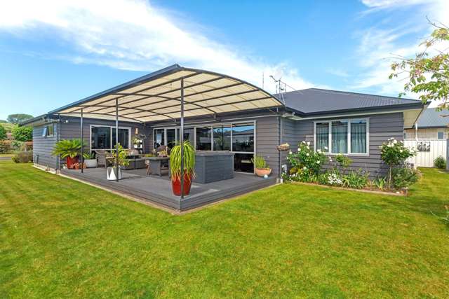 50 Sterling Park Lytton West_1