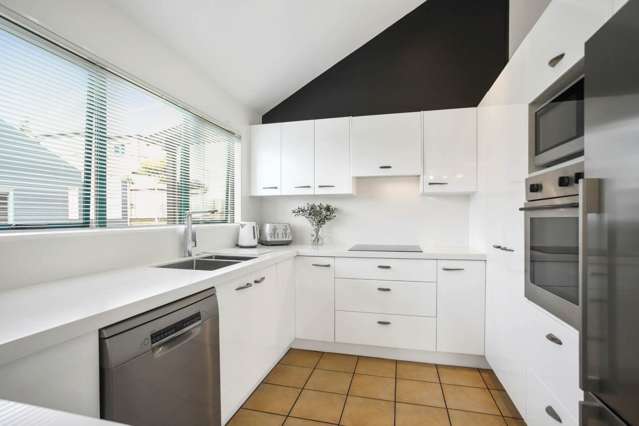 12 Silverton Avenue Wai O Taiki Bay_4