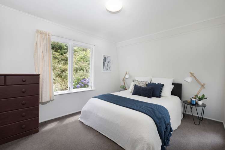 34 Lyndhurst Road Tawa_5