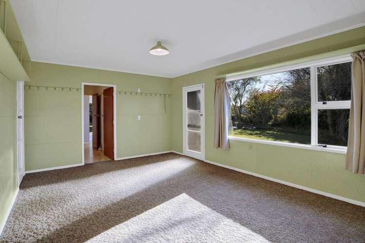 53 Warwick Road Stratford_18