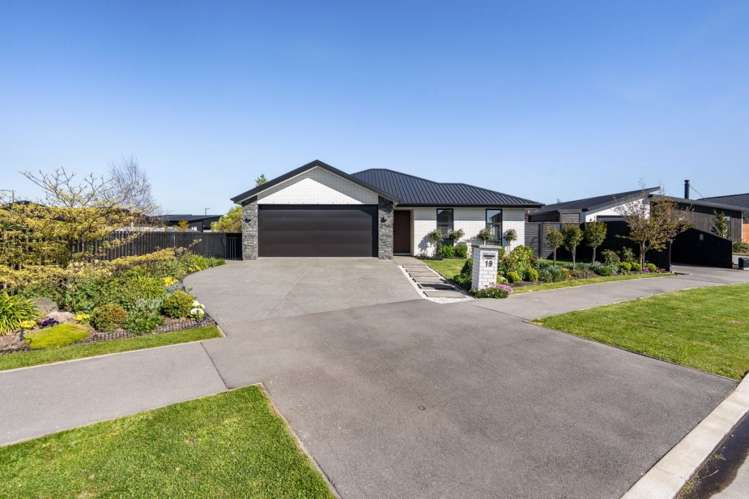 19 Whitburn Avenue_3