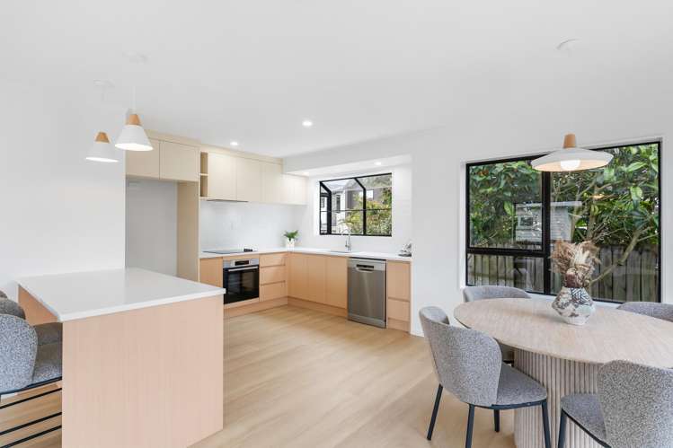 8 Fathom Place Te Atatu Peninsula_9