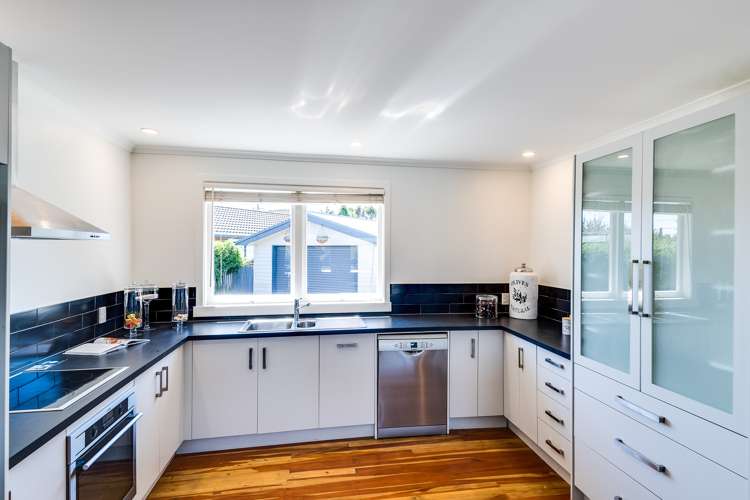 21 Elliott Crescent Havelock North_6