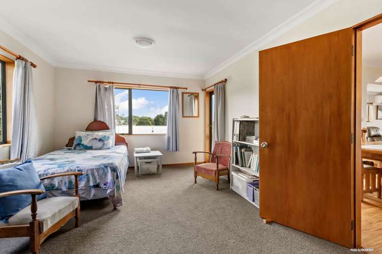 1684 East Coast Road Whakatiwai_10