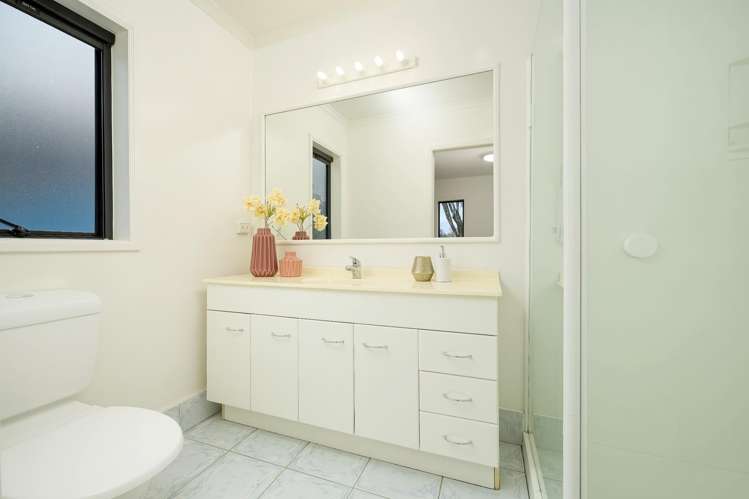 13 Xena Way Henderson_17