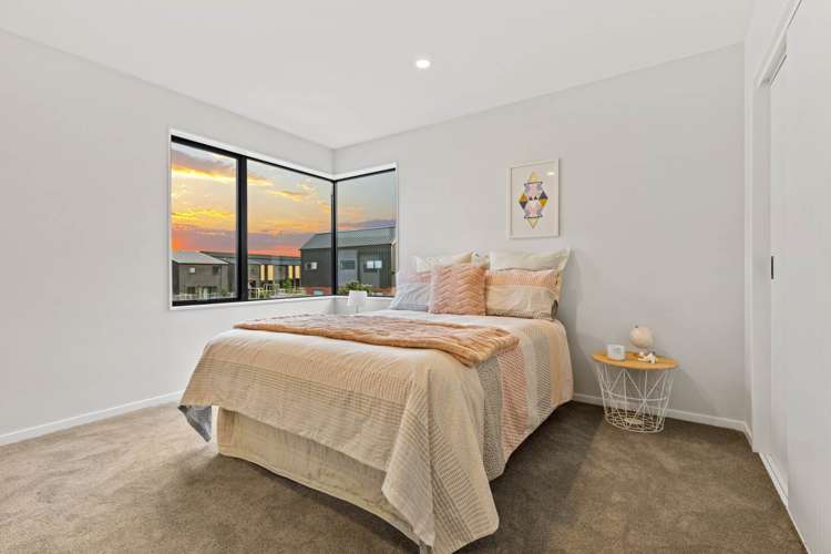 2 Whakatere Lane Hobsonville_10