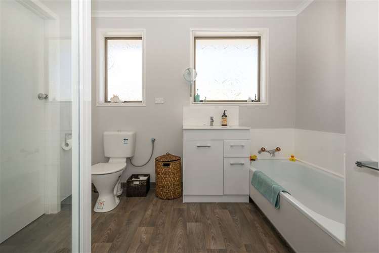 207 Weld Street Witherlea_10