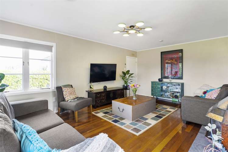 21 Ward Crescent Te Atatu Peninsula_14