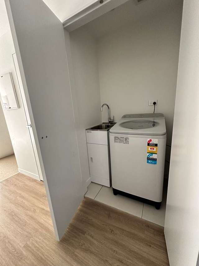 2/65 Strathmore Avenue Strathmore Park_3