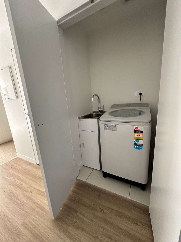 2/65 Strathmore Avenue Strathmore Park_3