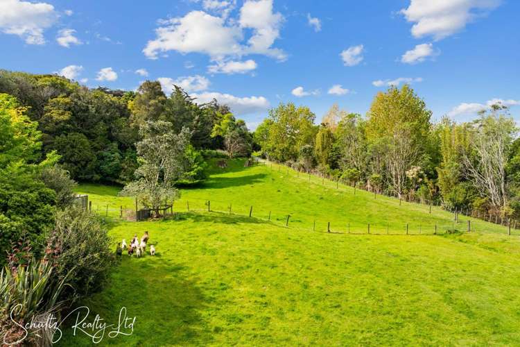 11 Te Pahi River Drive Paparoa_42