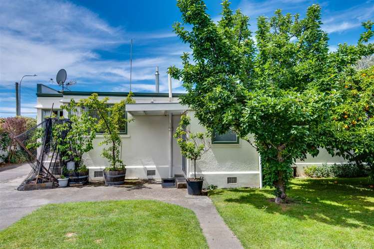 934 Oliphant Road Raureka_4