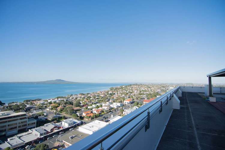 Level 12/5-7 Byron Avenue Takapuna_13