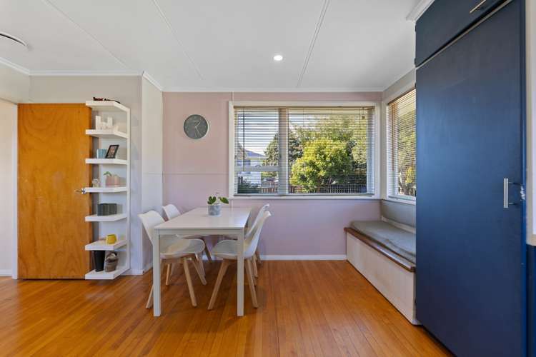 18 Tawa Street Hilltop_5