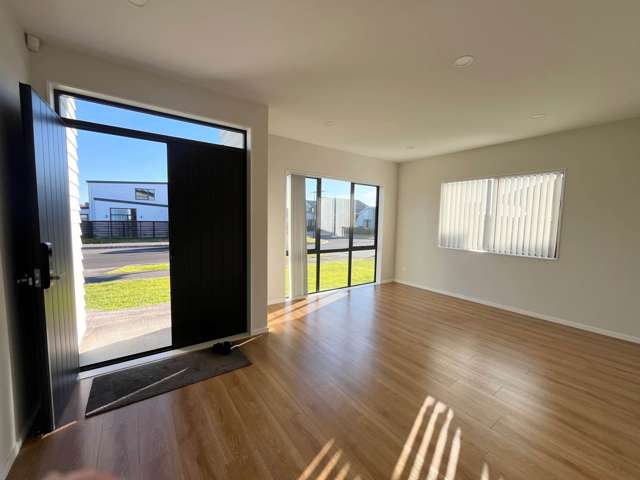 21 Piripono Crescent Pukekohe_2