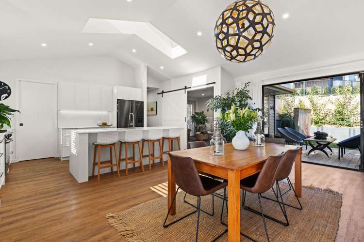 68 Breadalbane Avenue Havelock North_6