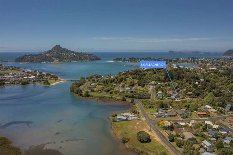 8 Gallagher Drive Tairua_1