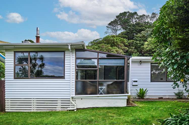 11 Raroa Place Pukerua Bay_18