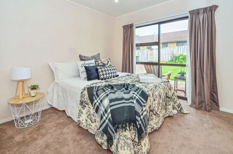 8 Britannia Place Half Moon Bay_10