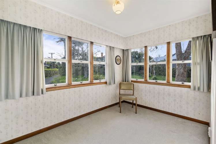 16 Eversleigh Road Belmont_14