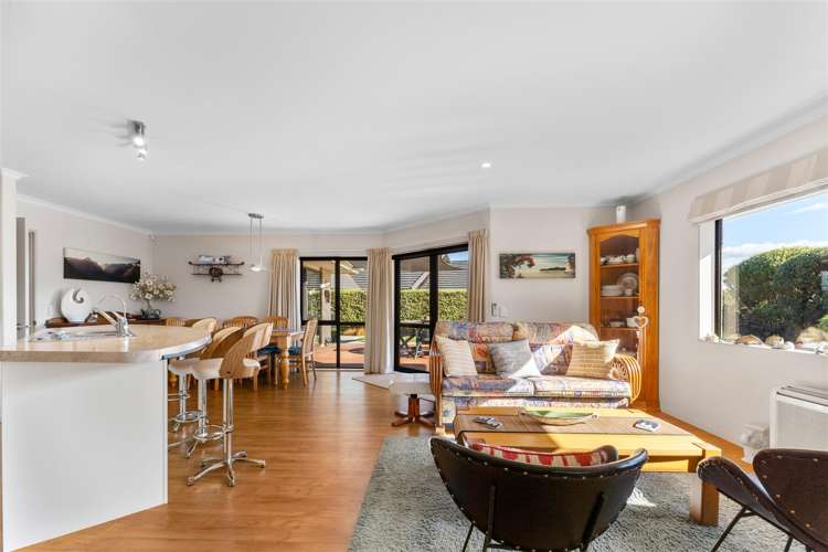 10 Woodstock Place Stoke_24