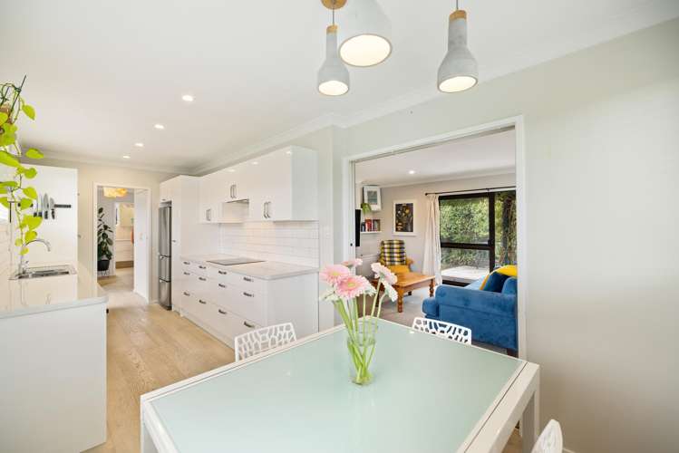 11 Townshend Crescent_4