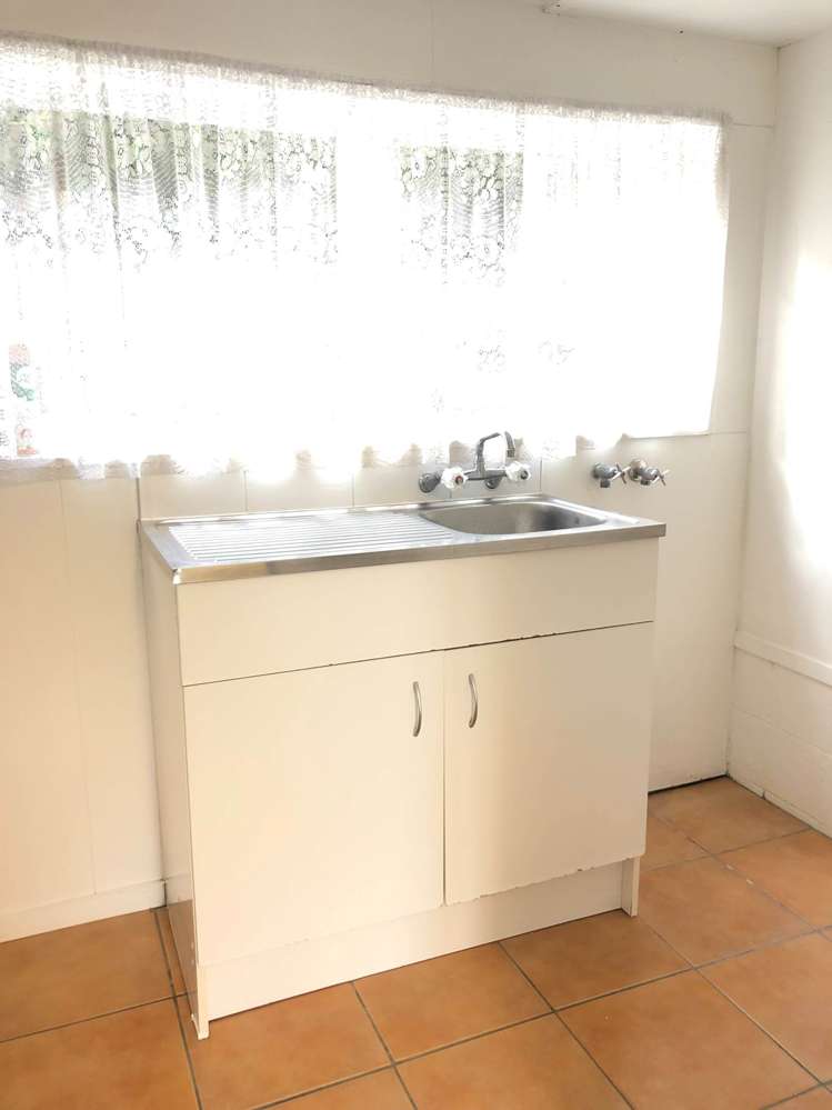 194 Hill Road Manurewa_12