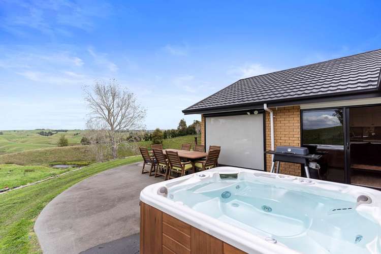 404 Otuiti Road Pukekawa_21