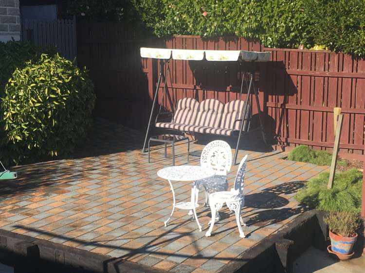 7 Farnham Drive Richmond_15