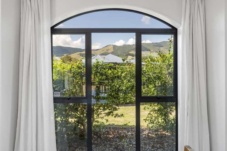 6 Heritage Crescent Richmond_9