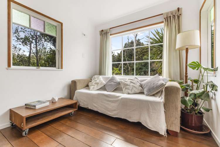 74 Laingholm Drive Laingholm_8