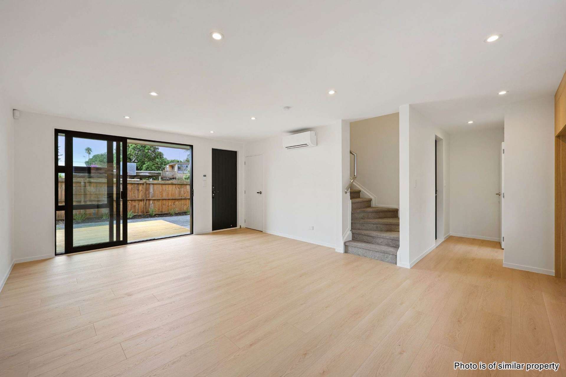 4/24 Leonard Road Mt Wellington_0