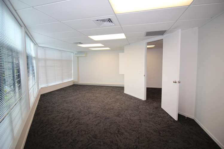 2/6 Piermark Drive Albany_10