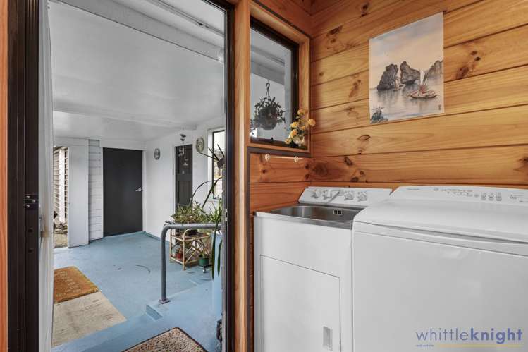 5 Devon Crescent Darfield_13