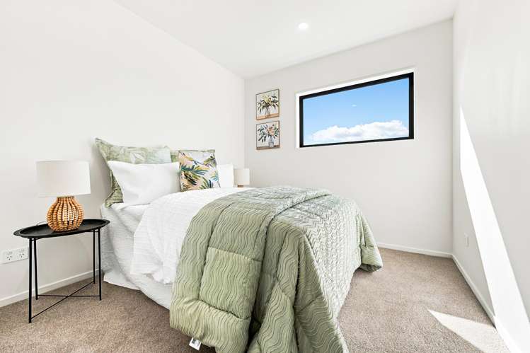2 Falcon Crescent Hobsonville_16