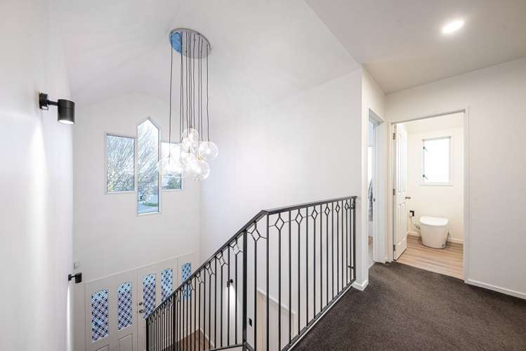 9 Glastonbury Drive Burwood_13