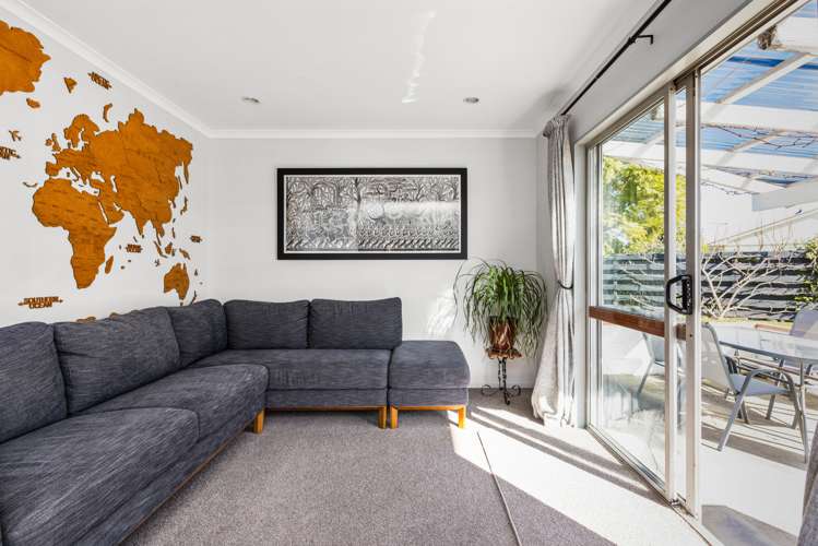 9 Moray Place Tamatea_4