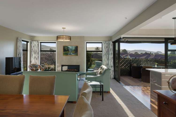 16 Carnoustie Place Aongatete_8